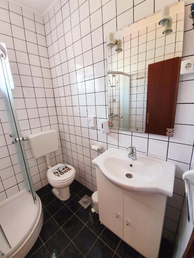 Hotel Roko Kaštela Extérieur photo